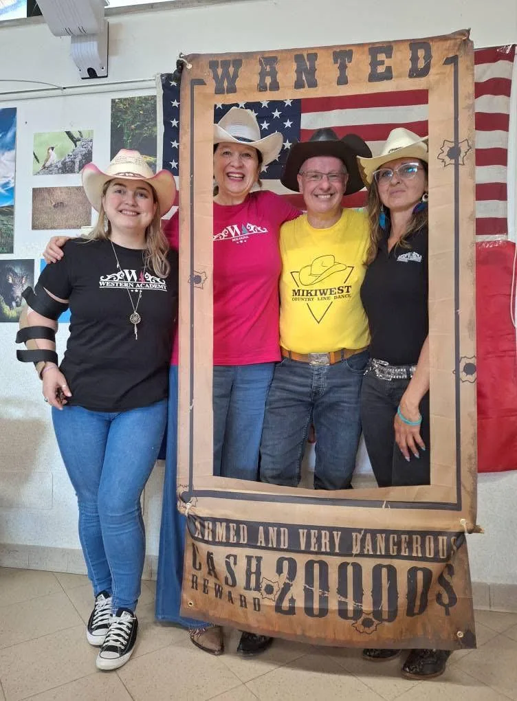 A tutto country_Western Academy