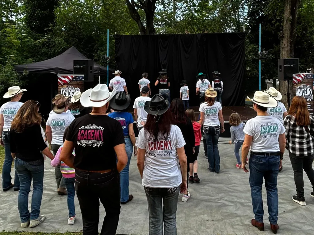 A tutto country_Western Academy